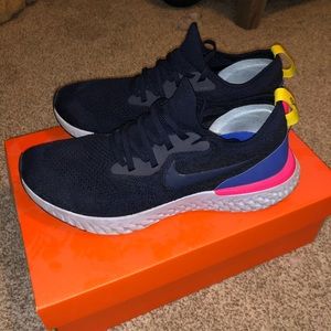 Men’s Nike Epic React Flyknit Navy Size 9.5